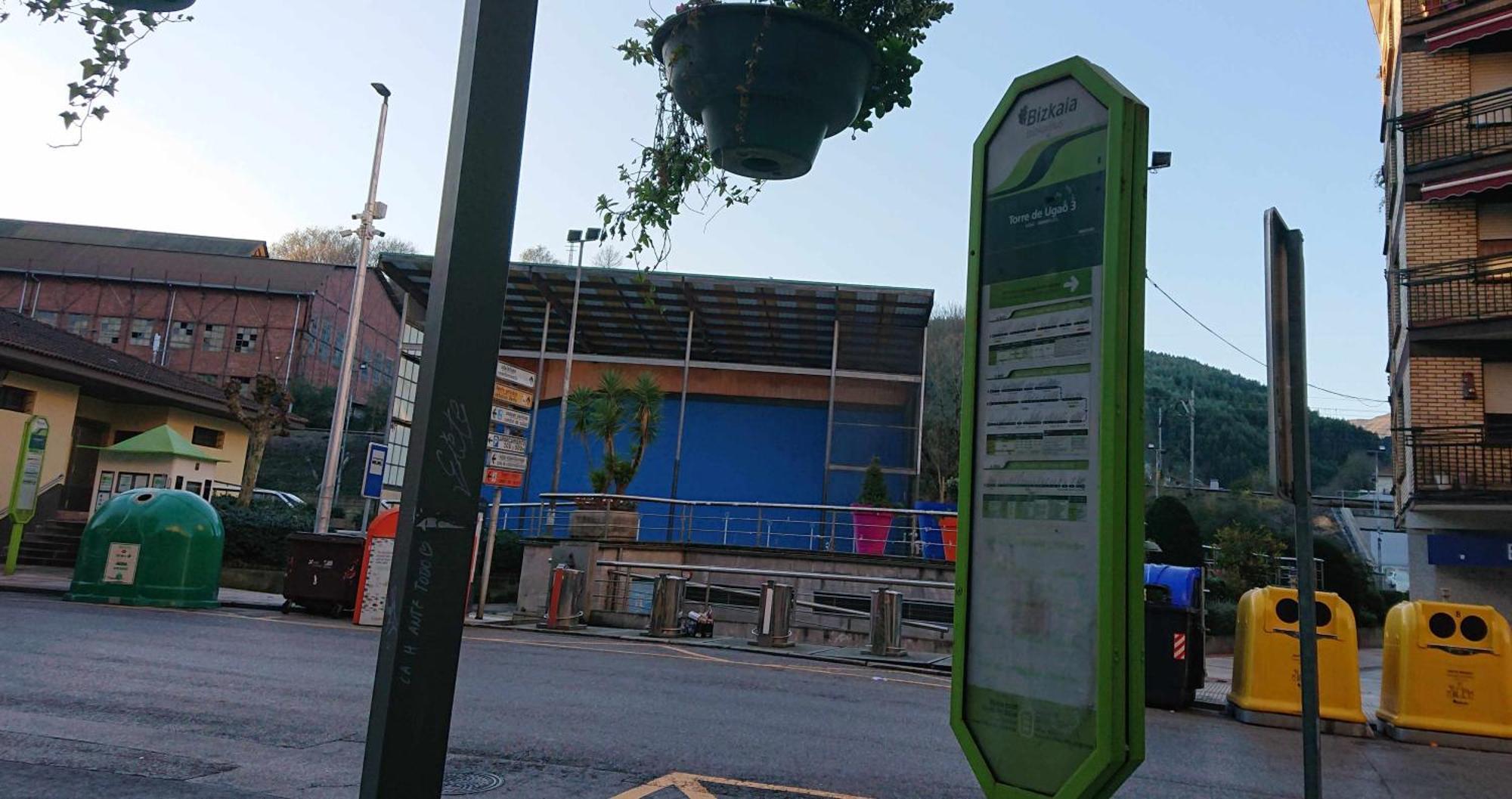 Piso Rio Nervion 15 Minutos Bilbao Lejlighed Ugao-Miraballes Eksteriør billede